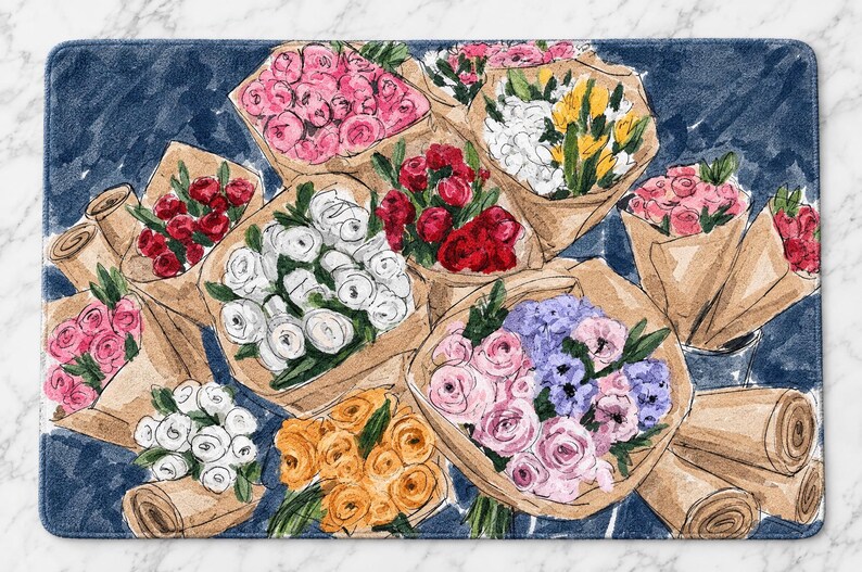 K&ouml;nnte beinhalten: Eine rechteckige Matte mit einer Aquarellillustration mehrerer Blumenstr&auml;u&szlig;e, die in braunes Papier eingewickelt sind. Die Str&auml;u&szlig;e enthalten rosa, wei&szlig;e, rote, gelbe und violette Blumen vor einem dunkelblauen, strukturierten Hintergrund.
