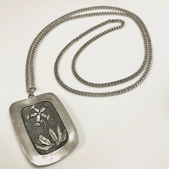 Vintage Rune Tennesmed Sweden Green Glass & Pewter Pendant