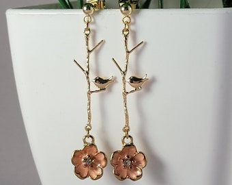 Boucles d'oreilles en or et fleurs de cerisier pêche, HANAMI E1, hypoallergéniques, clip disponible en option