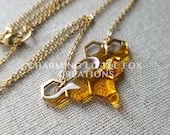 アクセサリー GARNI / Honeycomb Studs Pendant il_1080xN.3582515509_h9cv.jpg