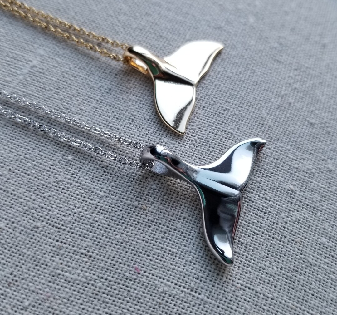 BTS J-hope 着用★送料・関税込★FRICA★Dolphin Necklace 1★ FRICA】Dolphin Necklace 1 ☆BTS J-hope 着用☆
