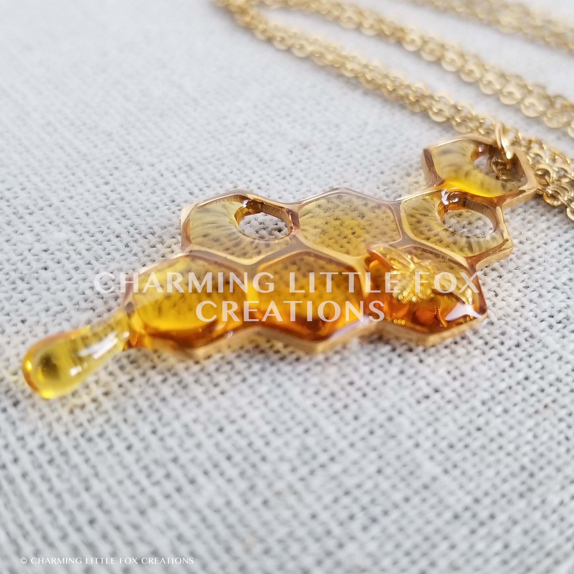 アクセサリー GARNI / Honeycomb Studs Pendant GARNI ガルニ Honeycomb Studs Pendant - S（うのにもお得な情報