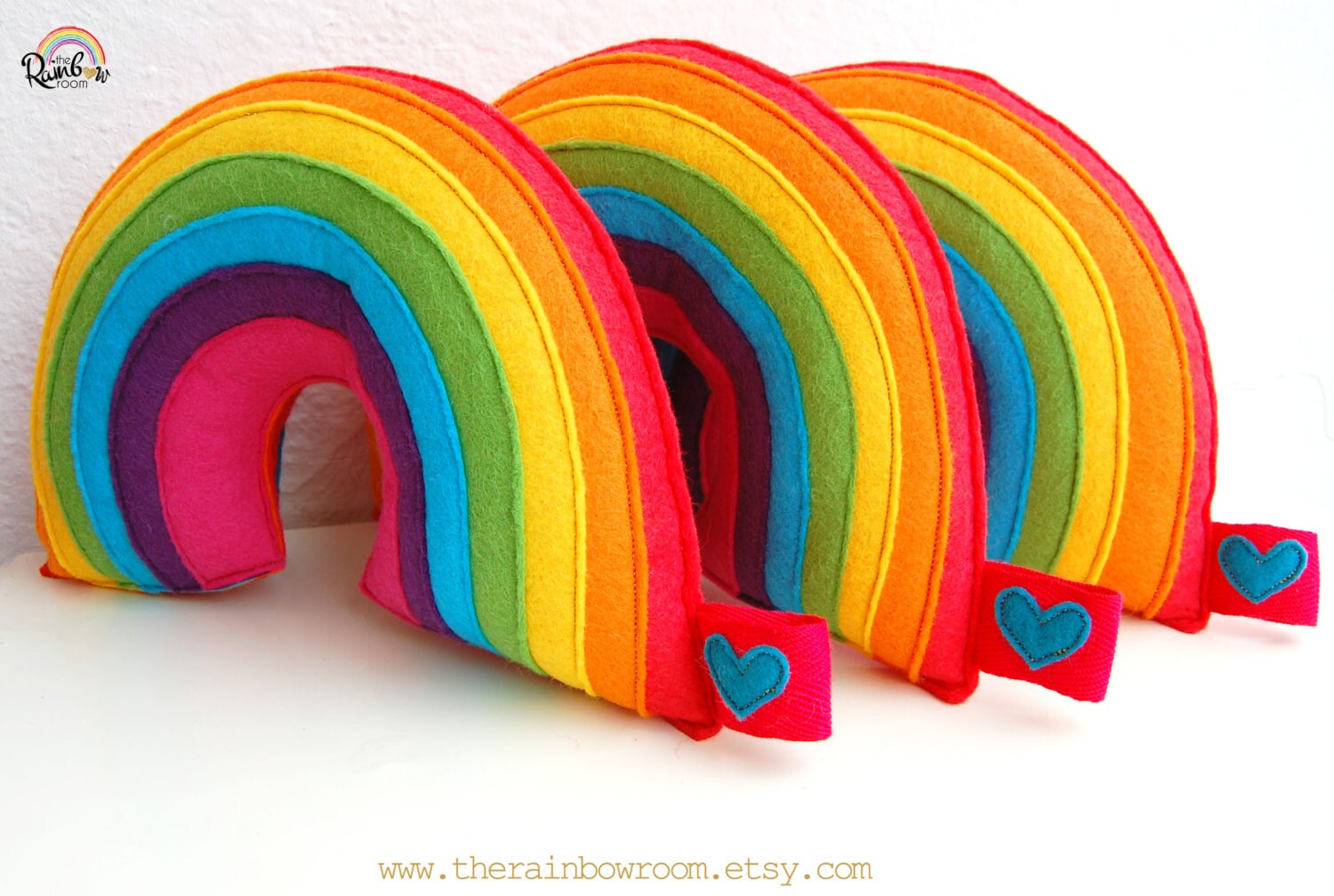 rainbow cuddly toy