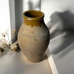 Vaso in terracotta smaltata fatto a mano: ceramica turca degli anni &#39;60