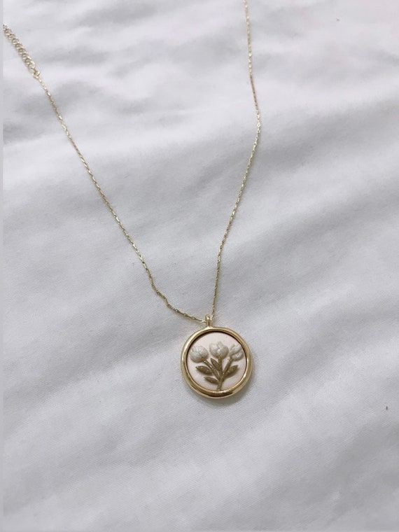 Collana vintage con ciondolo a forma di tulipano, in acciaio inox, minimalista, gioiello delicato da donna, stile bohémien, chic, da indossare tutti i giorni