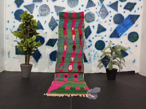 Handmade Moroccan Runner Rug – Wool Green & Pink Hallway Rug, Abstract Bohemian Runner, Beni Ourain Authentic Handwoven Rug by 100kends