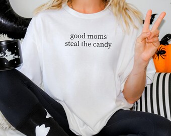 Halloween mom shirts Minimalistic Mama Halloween shirt Halloween spooky mama t-shirt Funny Mom Women’s Halloween monsters shirt for moms