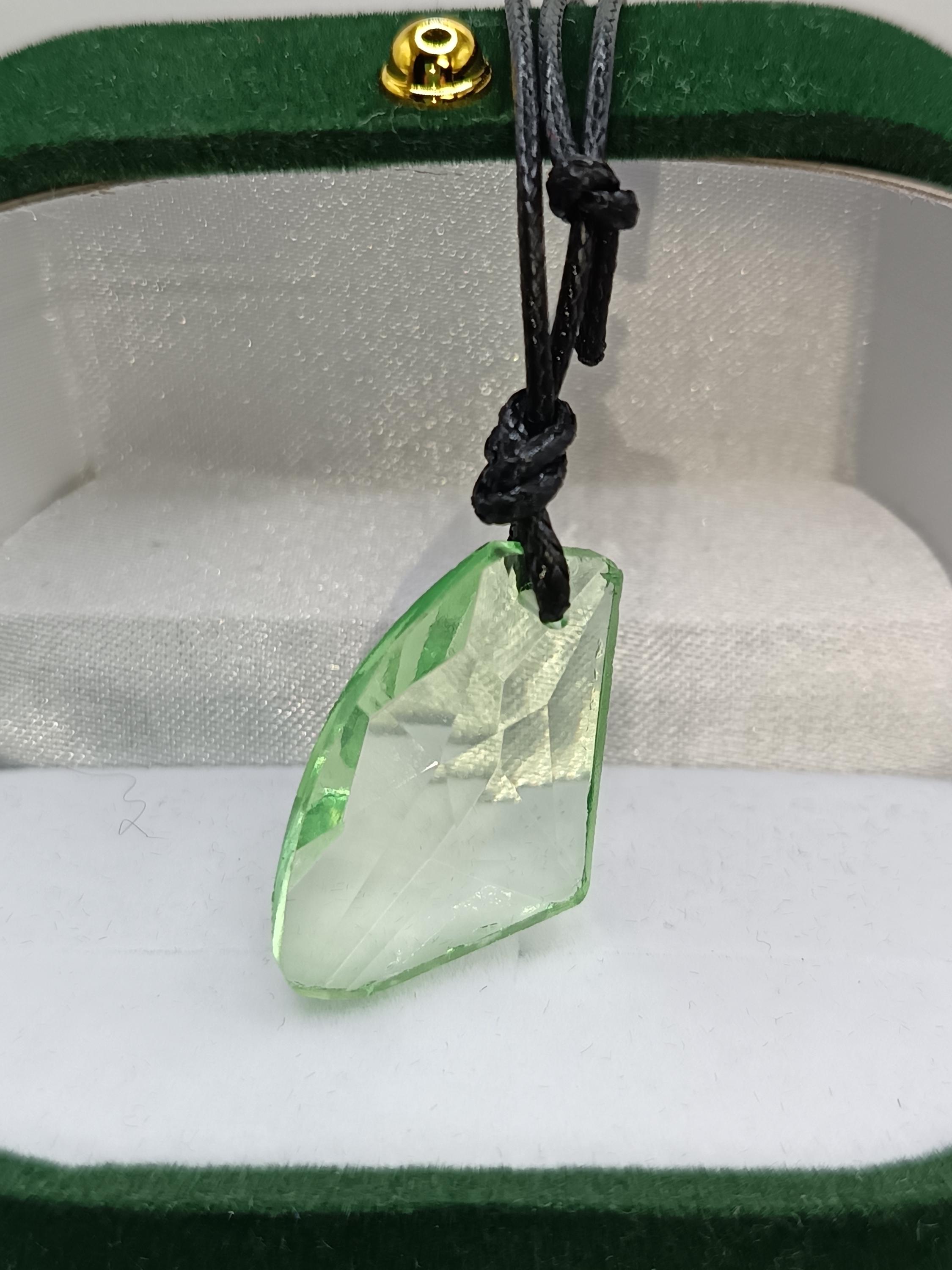 Collier En Pierres Et Cristal Vert Avec Fermoir Argent Réglable - Sans Nickel, Modèle Isa