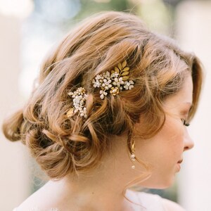 Pearl Hair Pin Set of 3 with Pearl Flowers, Crystals and Gold Leaves, Bridal Hair Pins, Pearl Hair Comb Set, Ready to Ship image 1