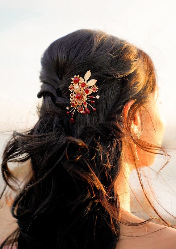 Red Swarovski Crystal Hair Pin: Gold Hanfu Wedding Hairpiece, Red and Gold Hair Pin, Modern Tea Ceremony Chinese Hair Pin