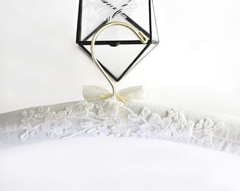 Cintre fleuri pour robe de mariée : accessoire photo rembourré pour robe de mariée, cadeau pour la mariée, cadeau de shower de bébé