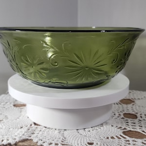 Vintage Indiana Olive Green #620 Daisy Berry/salad bowl 1960&#39;s