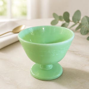 1930s Mckee Bowl - Etsy