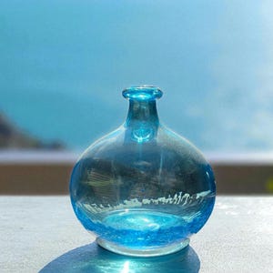 Electric Blue Hand Blown Studio Art Crackle Glass Balloon Vase Bottle Aqua 9"