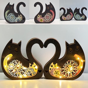 Niedliche handgeschnitzte 3D-Holzkatze mit LED-Lichtern, schwarze Katze, Schreibtischverzierung, Holztiere beleuchtet, Kinder-Schlafzimmerdekor, individuelles Geburtstagsgeschenk für Kinder