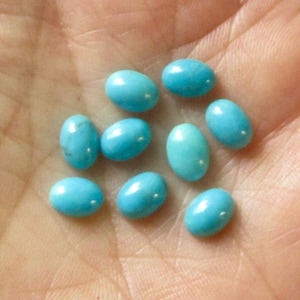 Natural Kingman Turquoise Cabochon 5mm x 7mm Oval, 1 Gemstone