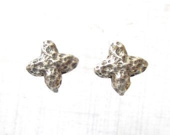 Boucles d'oreilles en argent sterling trèfle quadrilobe, croix gothique texturée artisanale, fabriquées à la main aux États-Unis, composants de bijoux à faire soi-même, 1 paire