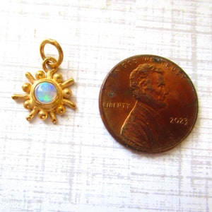 Fiery Ethiopian Opal Mid Century Modern Gemstone Charm, 18K Gold 925 Silver Pendant, Atomic Sun Charm, October Birthstone Gift image 9