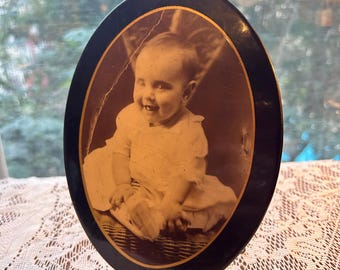 Antikes ovales Zelluloidfoto