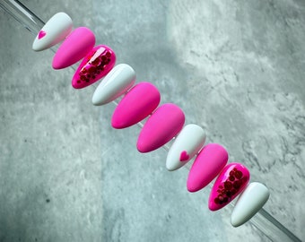 Valentine’s Day Press On Nail Pink & White Nails Short Stiletto Acrylic Nails Reusable