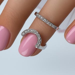 Lucky Horseshoe Nail Ring – Crystal Fingertip Ring | Adjustable Cuticle Jewelry in Gold or Silver – Gift for Her