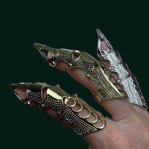 Dragon Armor Finger Claw Rings – Adjustable Medieval Talon Fingertip Armor in Silver, Gold & Antique Gold for Cosplay and LARP