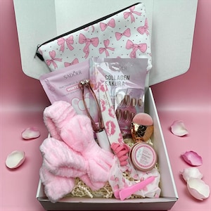 At-Home SPA Beauty Box – Nail & Hand Care Gift Set, Self Care Kit for Women, Pink Pamper Spa Gift, Relaxation and Beauty Set