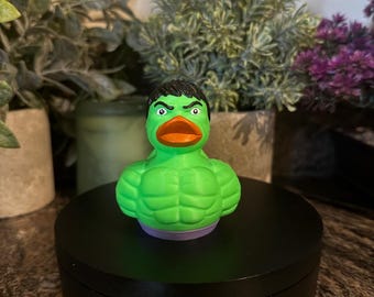 Smashing Green Super Duck – 3D Printed and Hand-Painted Angry Hero-Inspired Collectible | Unique Gift for Comic & Superhero Fans