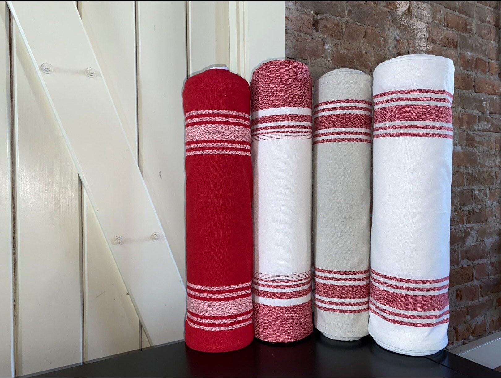 MONSIEUR embroidered bath towels (white - red) - NOËL-PARIS