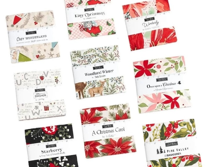 Moda Fabrics CHARM PACK Christmas - Precuts 5-inch squares, 42 Pieces