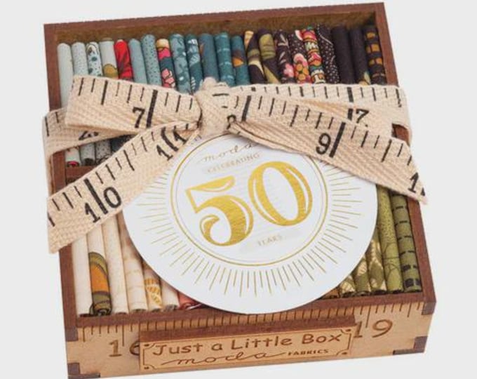 SALE Little Wood Box kit - UNITY fabric line by Howard Marcus for Moda Fabrics Collection for a Cause - fabric to make 16"x16" mini quilt