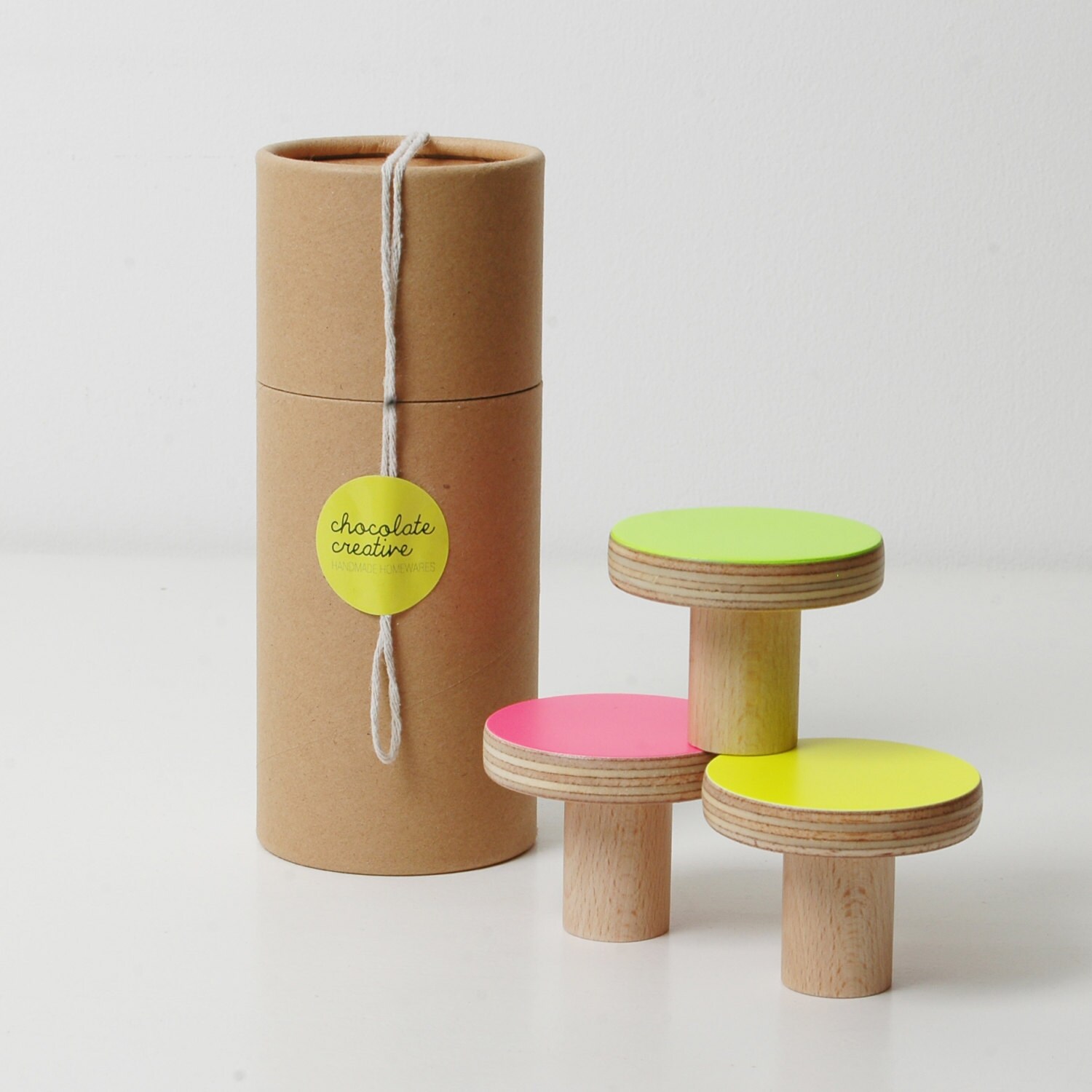 Coffret de 3 Crochets Mur en Bois, Roses, Couleurs Vert, Jaune Néon