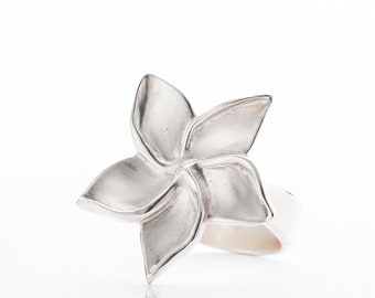 Plumeria Blossom ring