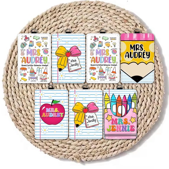 Personalized Teacher ID Badge Holder, Custom Teacher Gift, Back to School Gift, Lanyard Accessory for Educator, ID Holder Teacher Name Gift