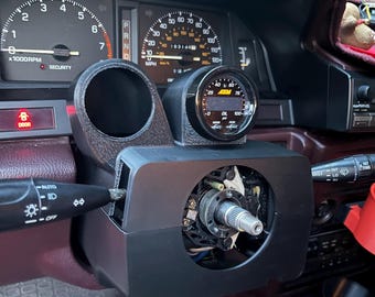 MX73 Toyota Cressida clam shell