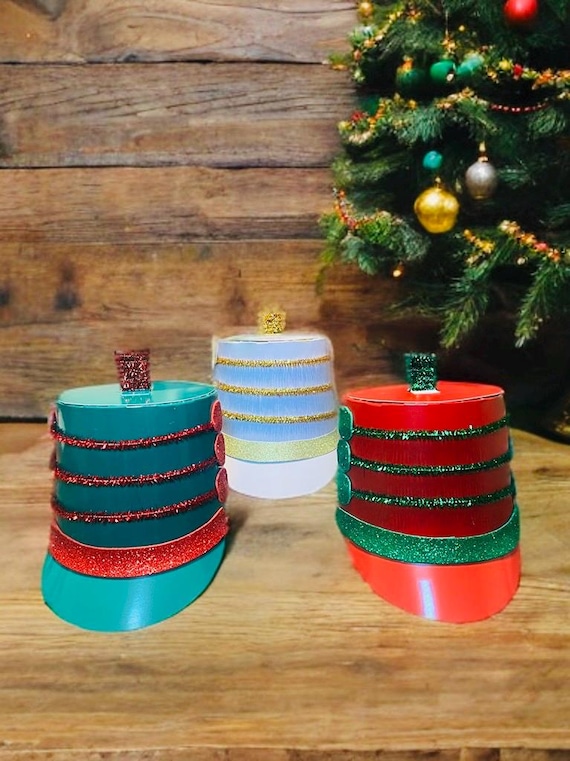 Portrait Felt Christmas Cracker Hats Poinsettia Christmas Crackers