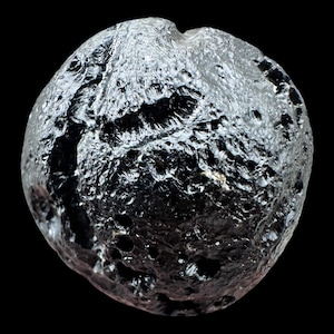 Rizalite Tektite Crystal: 46g Round Black Meteorite from Philippines
