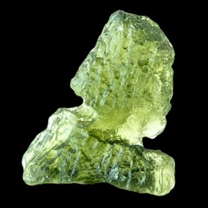 Puede incluir: Un juego de tres cuencos de cerámica anidados en tamaños graduados. Los cuencos presentan un acabado mate moteado en tonos crema, marrón claro y marrón oscuro. El cuenco más grande mide unos 20 cm de diámetro.