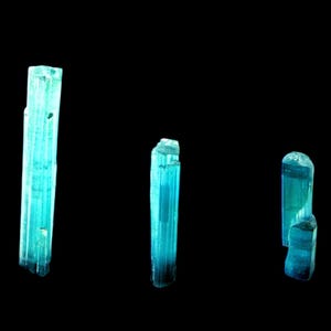 Cristal de turmalina azul natural, turmalina en bruto para la fabricación de joyas, cristal para engarzar en alambre para diseños de colgantes imagen 3