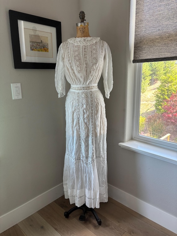 Antique Edwardian Era Cotton Lawn Dress