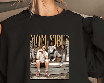 90’s Mom Vibes Shirt, Funny Mom Life Shirt, Trendy Funny Mom T-Shirt, Retro Mother Shirts, Mother's Day Gift, Cool Mom Gifts Shirt