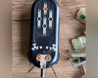Czytnik elektroniczny Hasbro Star Wars CommTech z 19 chipami postaci