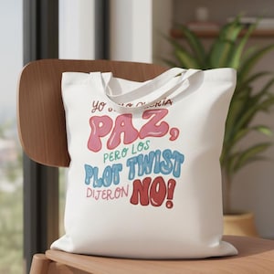 Tote Bag Yo solo quería paz Plot Twist NO, Bolso Retro Groovy, Regalo Divertido Spanglish, Humor Adulto Estresado, Latina Aesthetic Bag