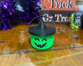 Mini-seaux McDonald's pour Halloween : accessoires pour poupées Neca Ben Cooper et LPS Blythe
