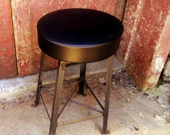 Counter Height Stool | Cushion Counter Stools with Padded Vinyl Seat ~ Industrial Backless Bar Stools for Kitchen and Basement Bar Seating
