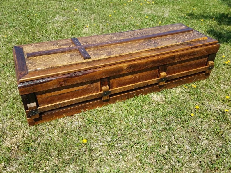 Wood Casket Pine Coffin Custom Casket Cemetery Coffin Etsy