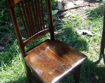 Dining Chair Rustic, Antique Wood Chair, Farmhouse Dining Chair, Oak Stool, Spindle Back Chair, Nostalgic Decor, Wooden Chair With Back