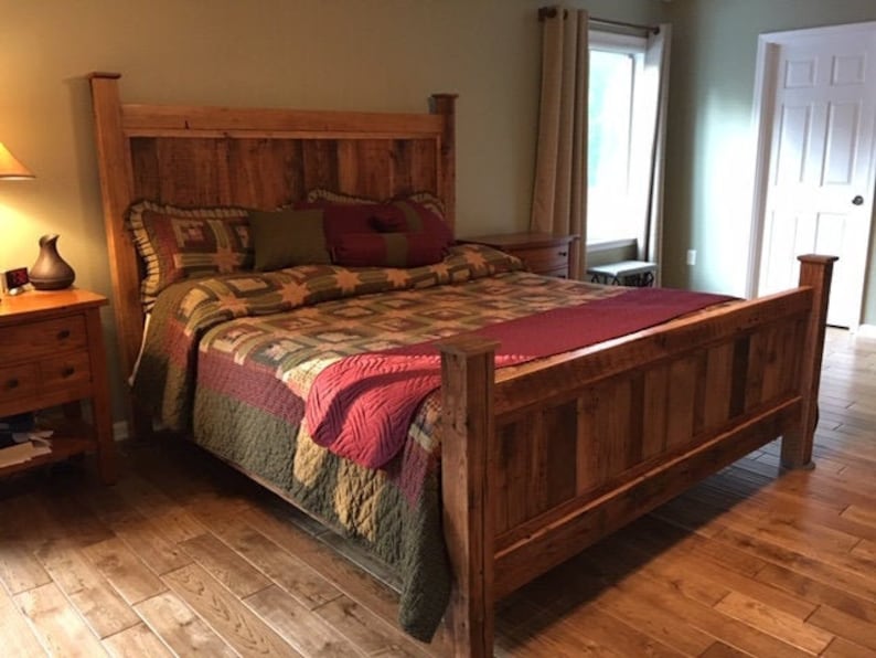Shenandoah Sunset Bed In Rustic Wormy Chestnut Image 0