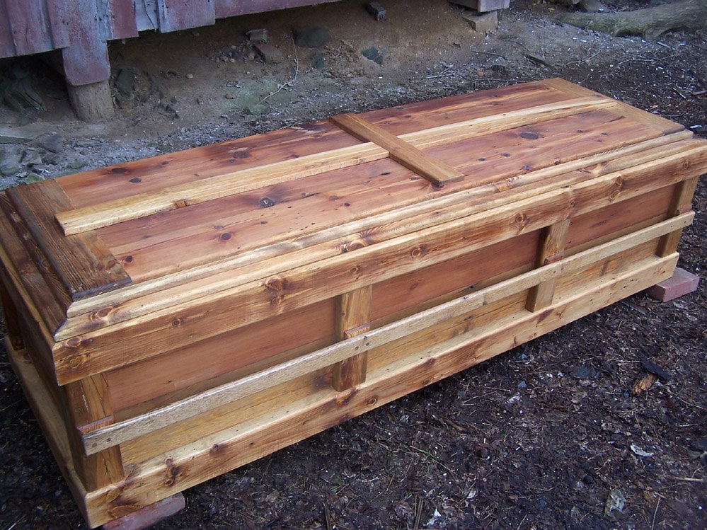 Free Shipping Wood Casket Pine Casket Cemetery Furniture Etsy