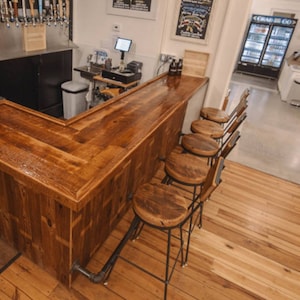 Swivel Bar Stools with Backs - Counter Height Stools with Backrest - Rebar Metal Frame and Reclaimed Solid Wood Seat for Commercial Seating bild 5